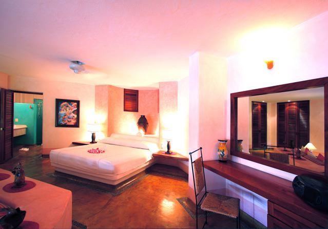 Villa Carolina Boutique Hotel Adults Only Zihuatanejo Eksteriør bilde